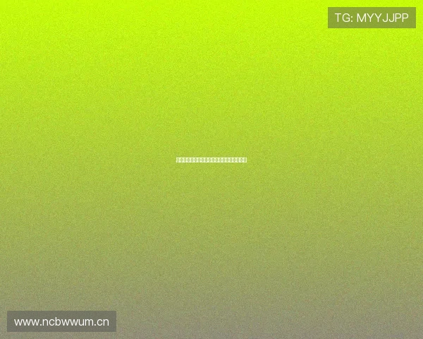 体育生挑战熊猫扣篮，爆笑瞬间引发全场热议